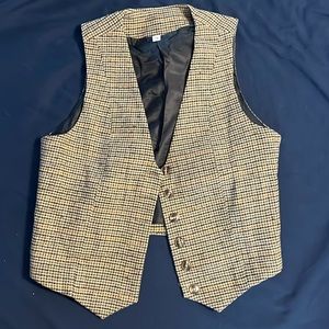 Medium Vest